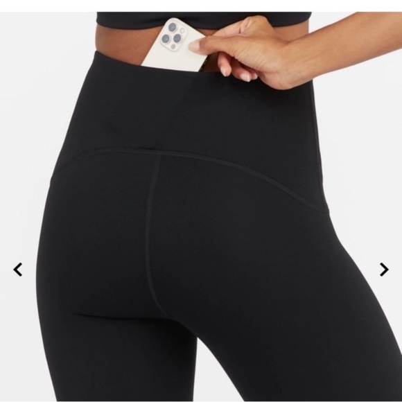 EUC - Spanx Booty Boost Cropped Leggings - Size XL - Picture 3 of 7